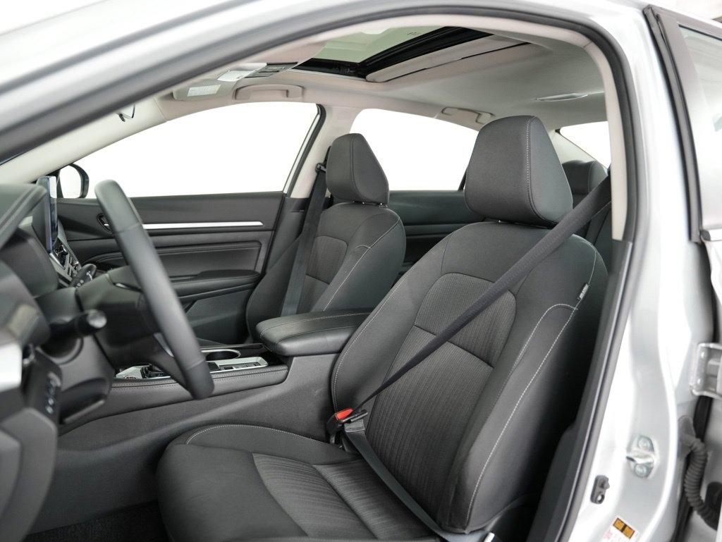 Nissan Altima 2.5 SV Sedan 2023