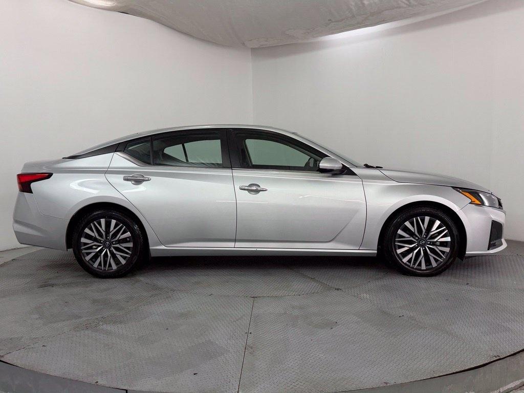 Nissan Altima 2.5 SV Sedan 2023