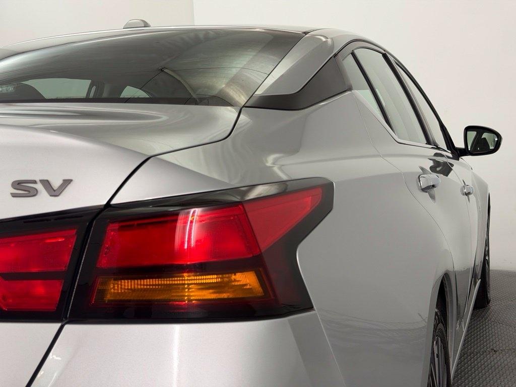 Nissan Altima 2.5 SV Sedan 2023