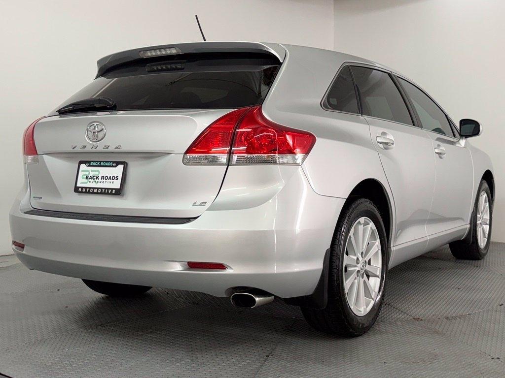 Toyota Venza 4dr Wgn I4 FWD XLE (Natl) 2012