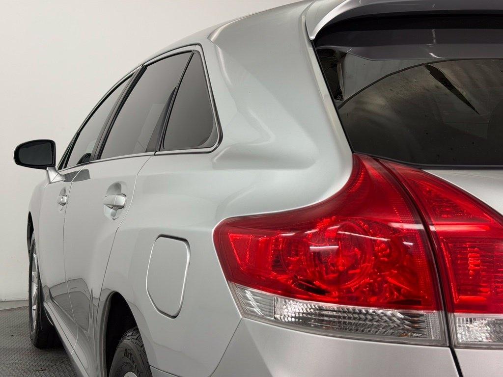 Toyota Venza 4dr Wgn I4 FWD XLE (Natl) 2012