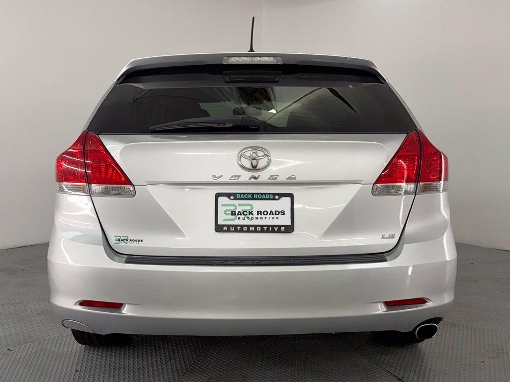 Toyota Venza 4dr Wgn I4 FWD XLE (Natl) 2012