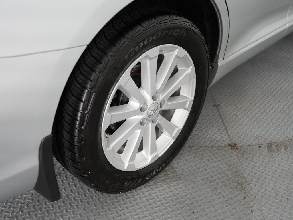 Toyota Venza 4dr Wgn I4 FWD XLE (Natl) 2012