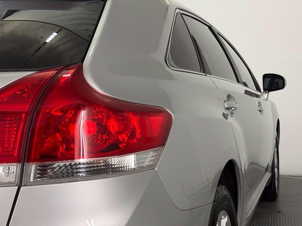 Toyota Venza 4dr Wgn I4 FWD XLE (Natl) 2012