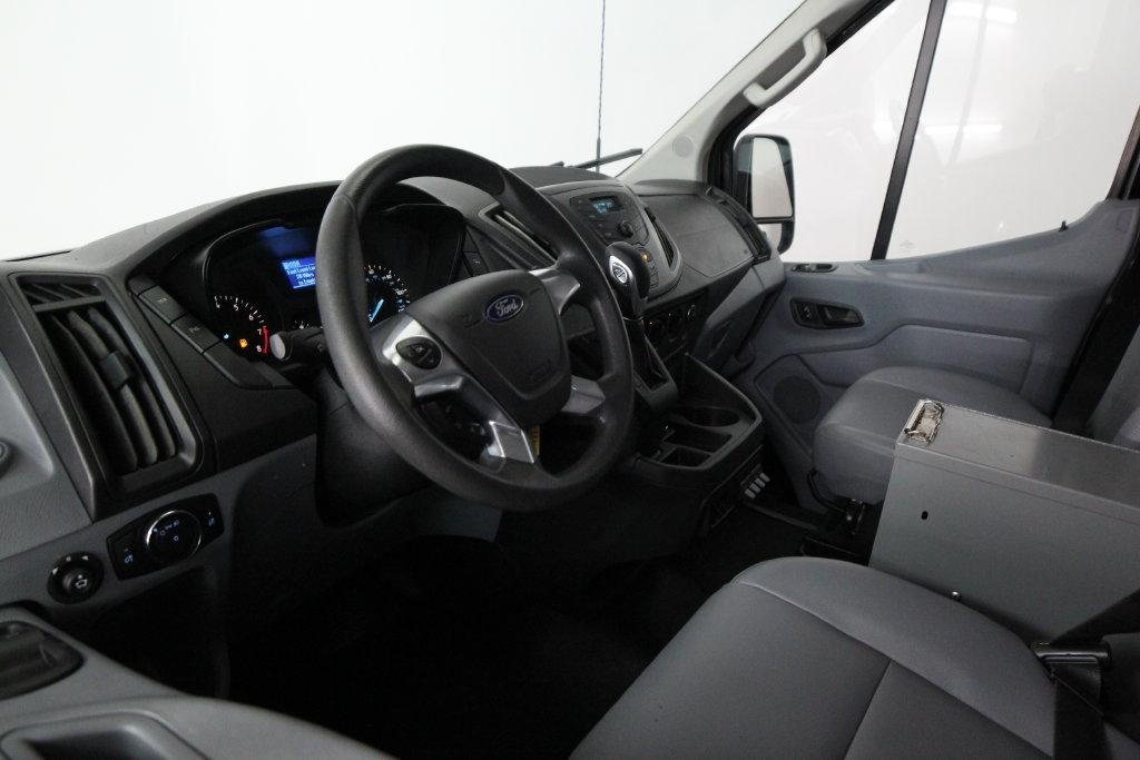 Ford Transit Van T-250 148" Med Rf 9000 GVWR Sliding RH Dr 2017