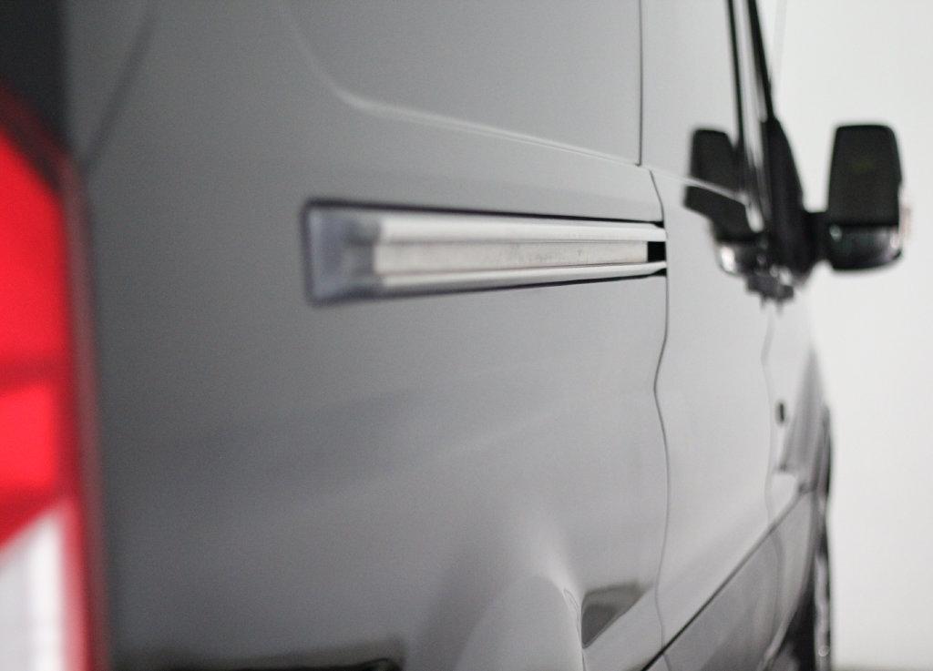 Ford Transit Van T-250 148" Med Rf 9000 GVWR Sliding RH Dr 2017