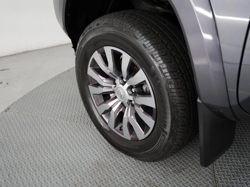 Toyota Tacoma 4WD Limited Double Cab 5' Bed V6 AT (Natl) 2020