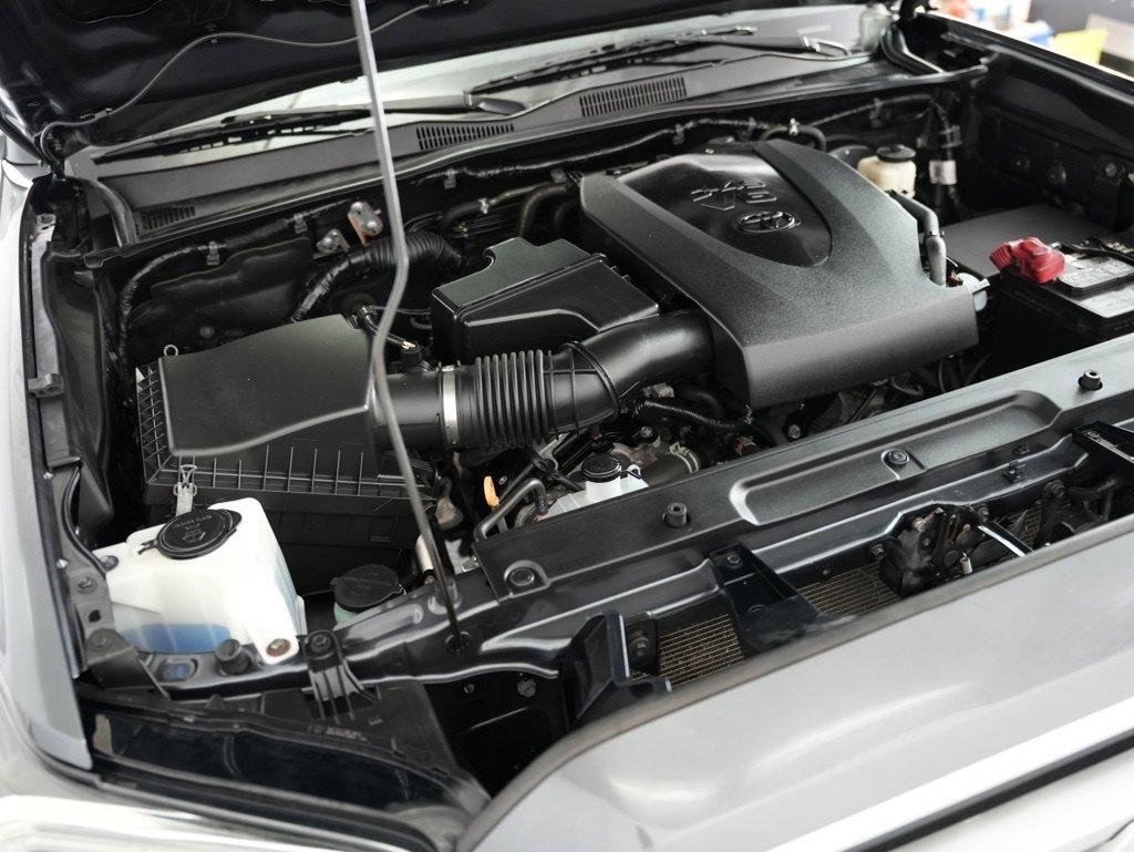 Toyota Tacoma 4WD Limited Double Cab 5' Bed V6 AT (Natl) 2020