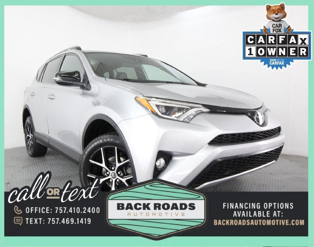 Toyota RAV4 SE AWD (Natl) 2017