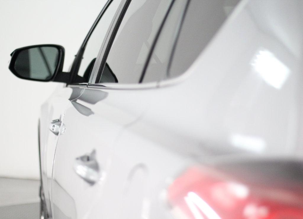 Toyota RAV4 SE AWD (Natl) 2017