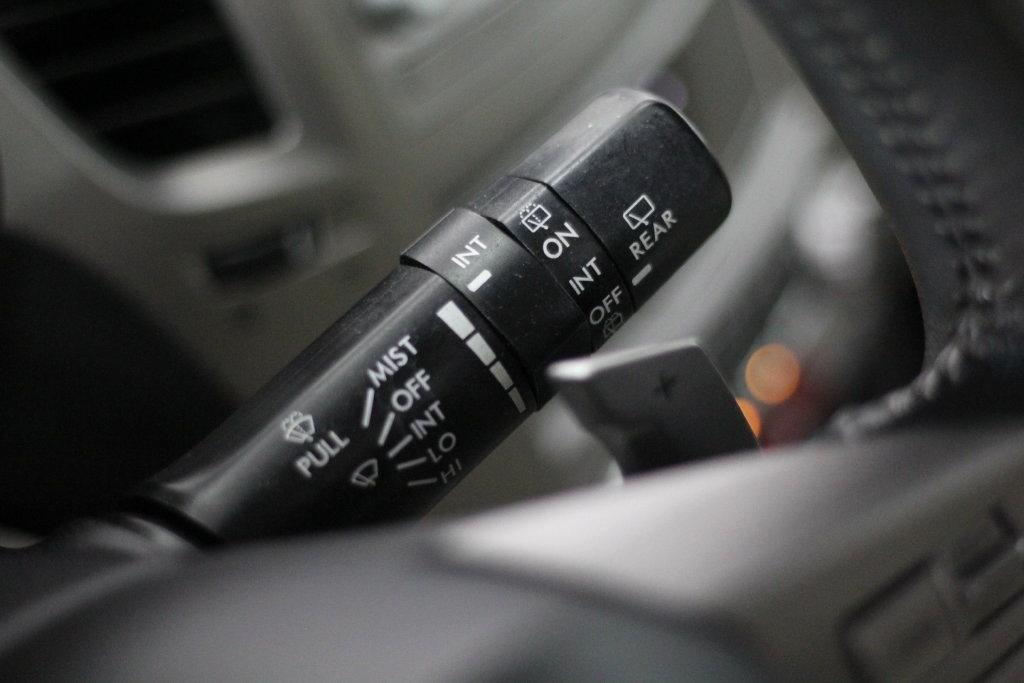 Subaru Outback 4dr Wgn H4 Auto 2.5i Prem AWP 2011