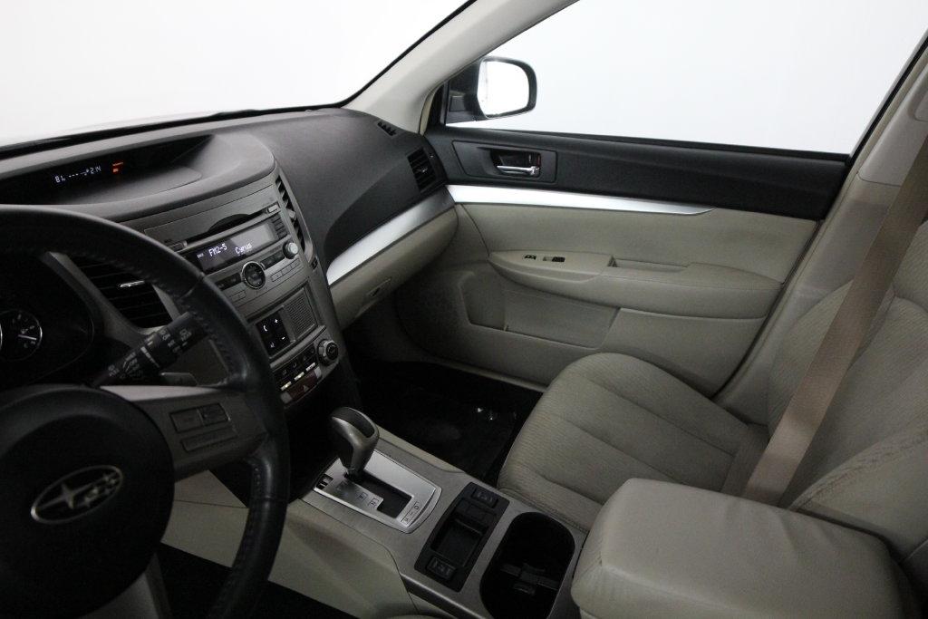 Subaru Outback 4dr Wgn H4 Auto 2.5i Prem AWP 2011