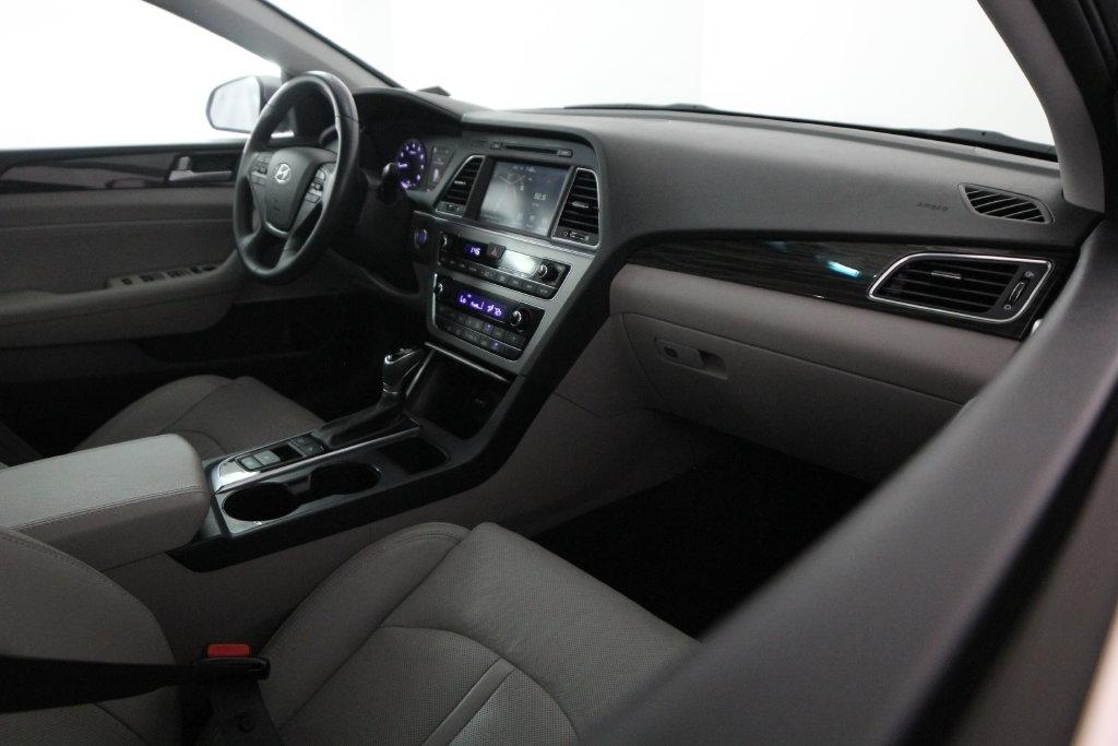 Hyundai Sonata Limited 2.4L 2017