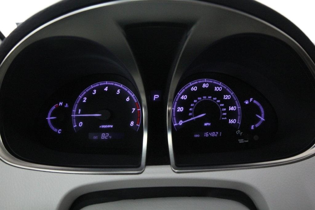Toyota Avalon 4dr Sdn (Natl) 2012
