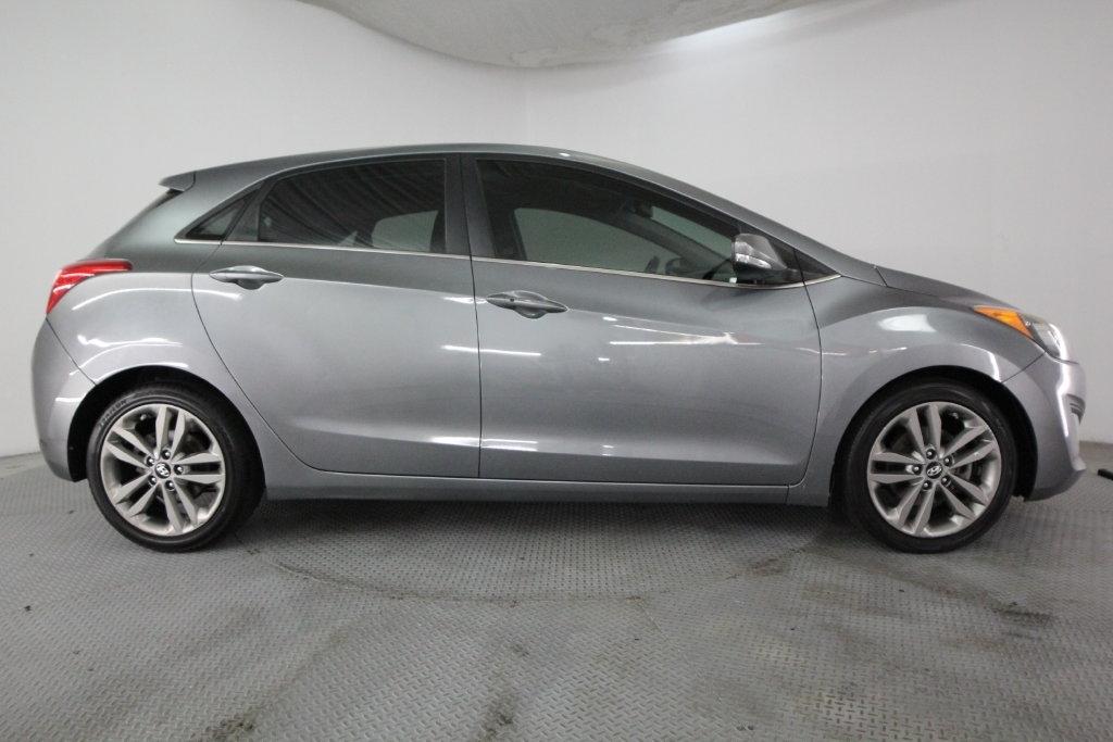 Hyundai Elantra GT 5dr HB Auto 2016