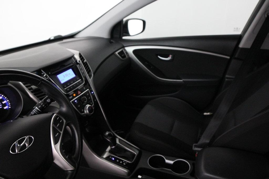 Hyundai Elantra GT 5dr HB Auto 2016