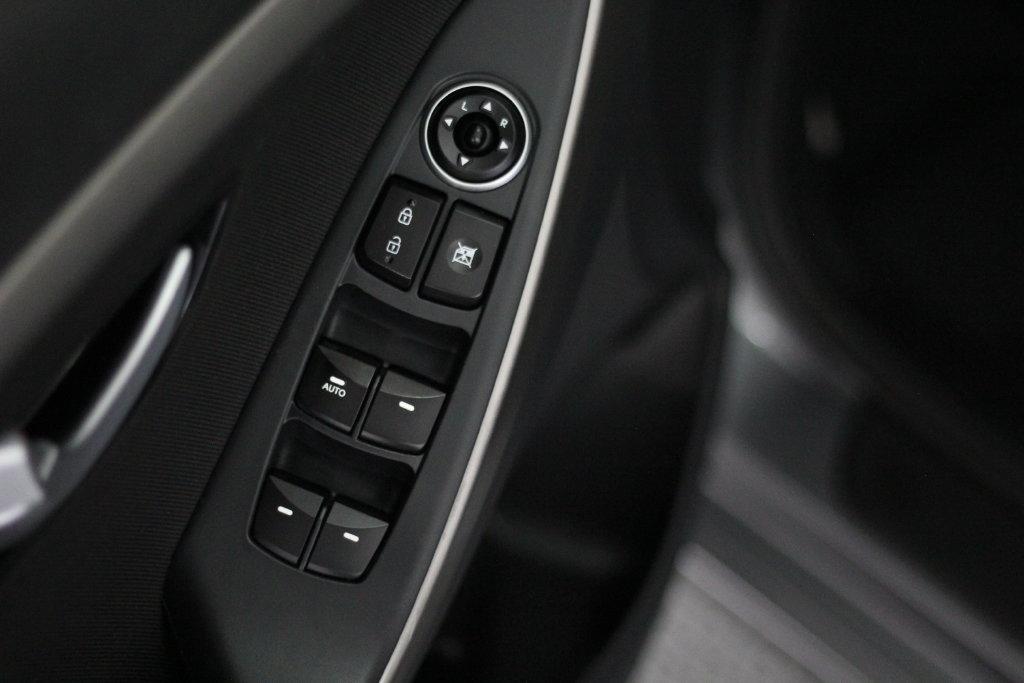 Hyundai Elantra GT 5dr HB Auto 2016