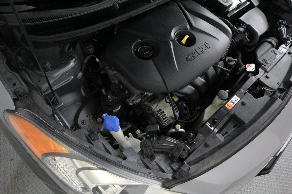Hyundai Elantra GT 5dr HB Auto 2016