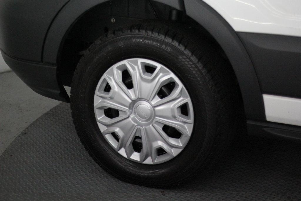 Ford Transit Van T-350 148" Low Rf 9500 GVWR Swing-Out RH Dr 2017