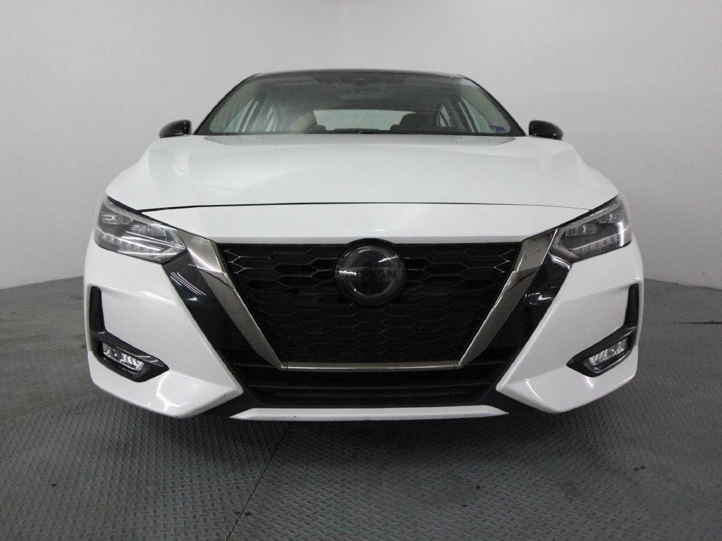 Nissan Sentra SR CVT 2022