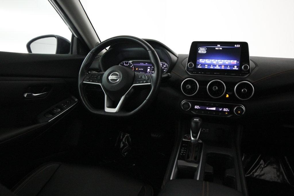 Nissan Sentra SR CVT 2022