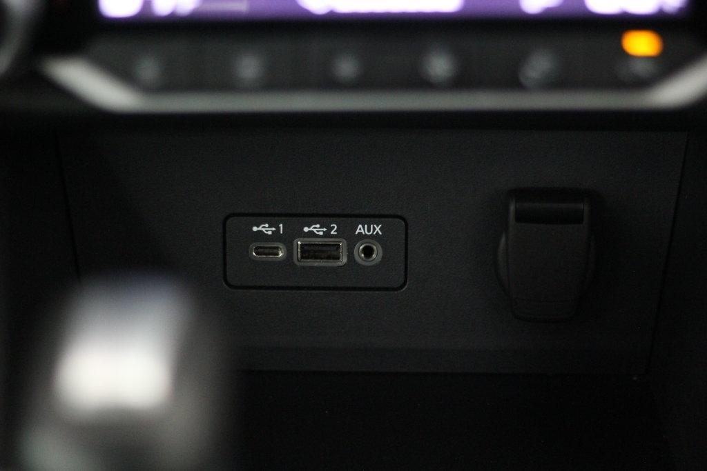 Nissan Sentra SR CVT 2022
