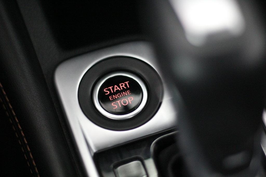 Nissan Sentra SR CVT 2022