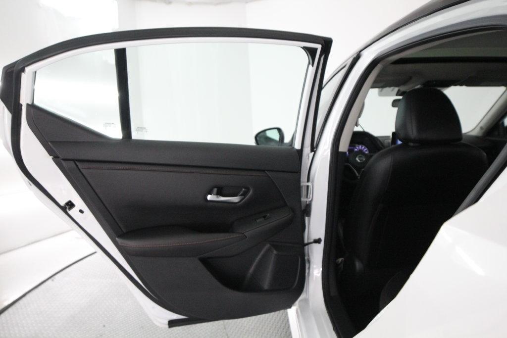 Nissan Sentra SR CVT 2022