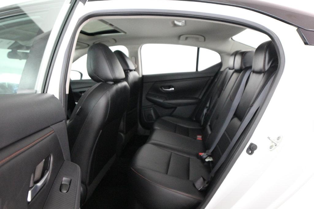 Nissan Sentra SR CVT 2022