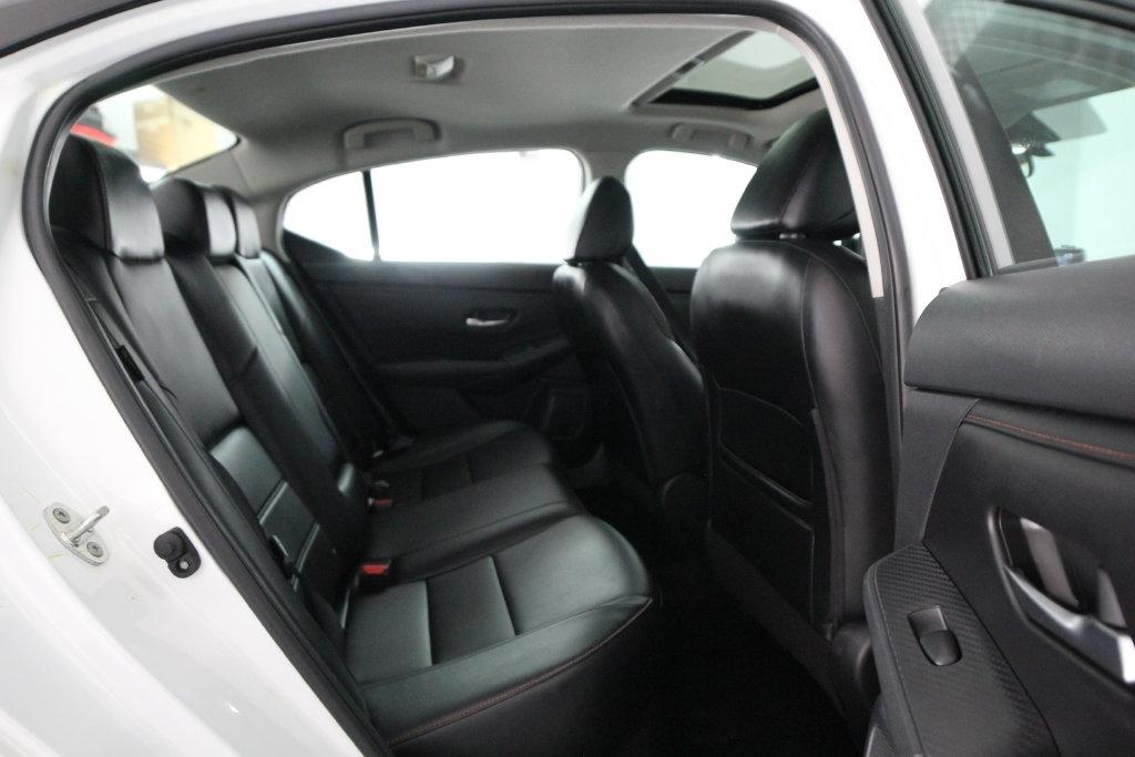 Nissan Sentra SR CVT 2022