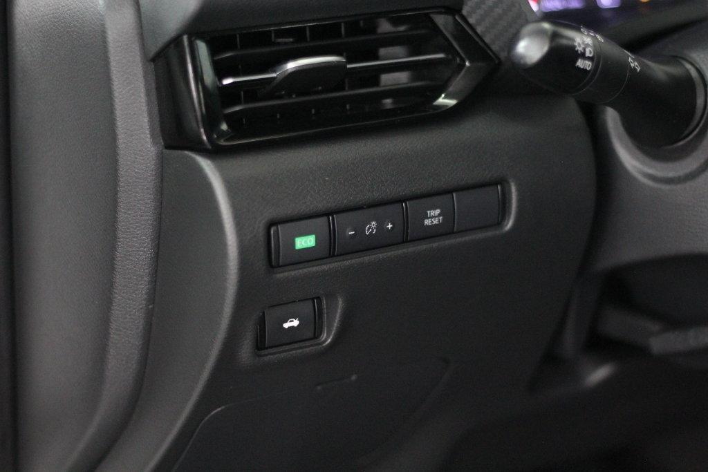 Nissan Sentra SR CVT 2022
