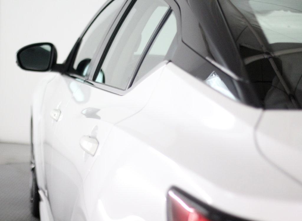 Nissan Sentra SR CVT 2022