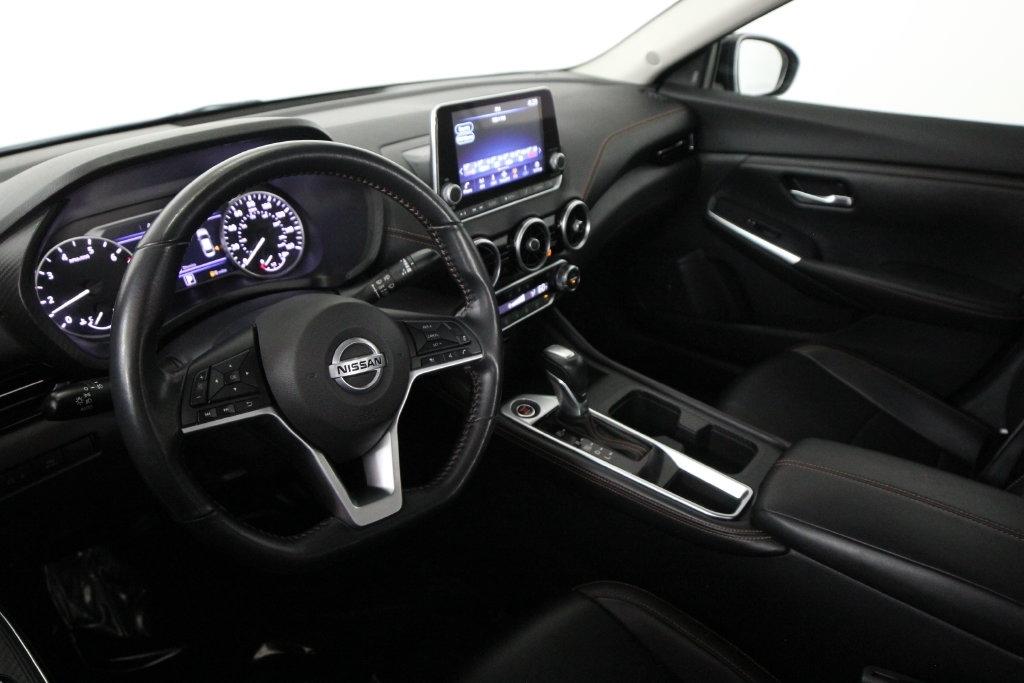 Nissan Sentra SR CVT 2022