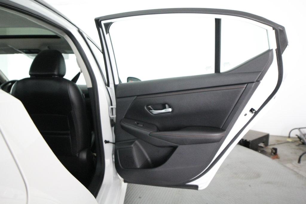 Nissan Sentra SR CVT 2022
