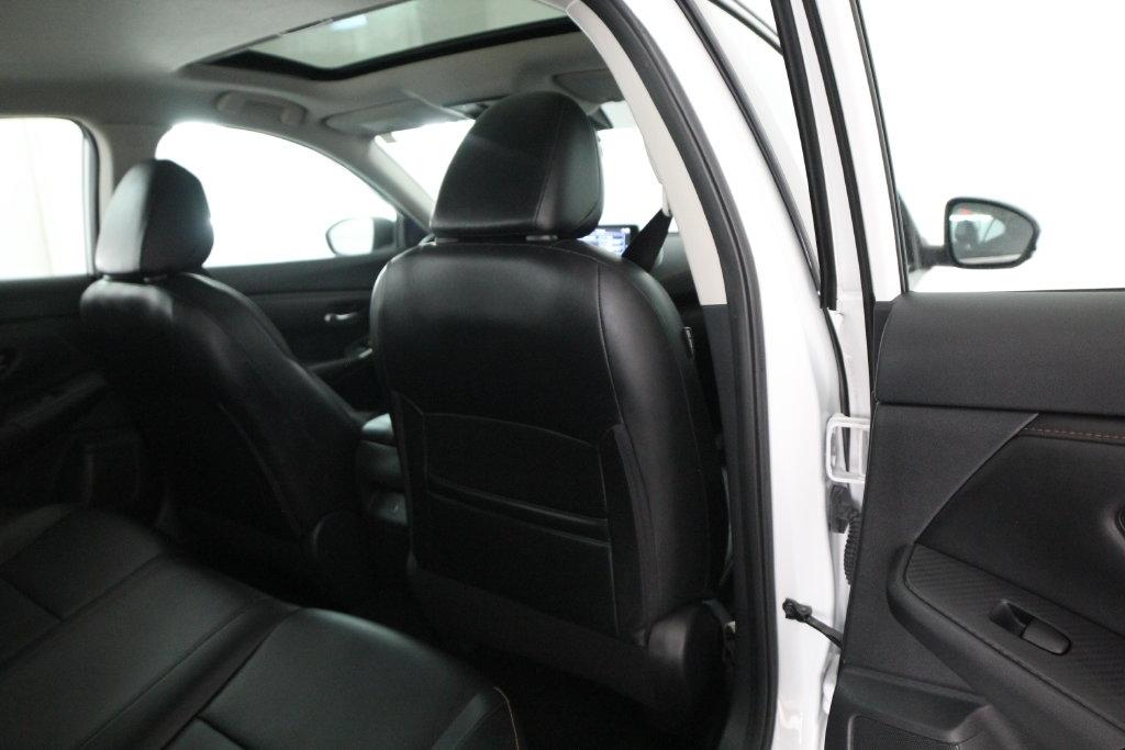 Nissan Sentra SR CVT 2022