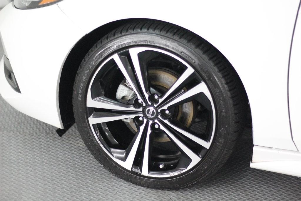 Nissan Sentra SR CVT 2022