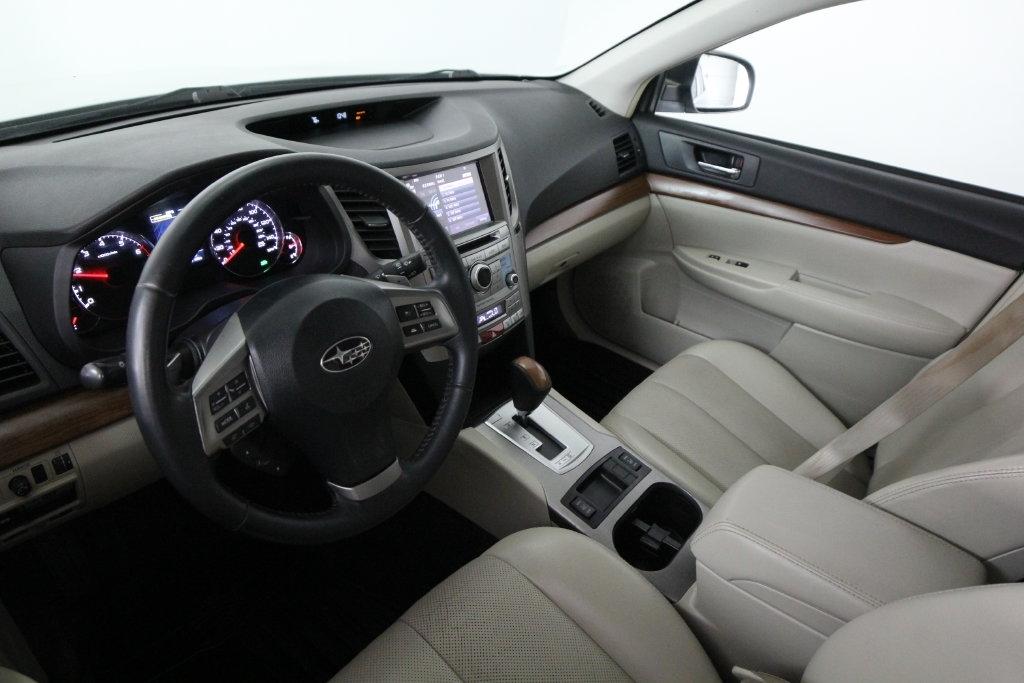 Subaru Outback 4dr Wgn H4 Auto 2.5i Limited 2014