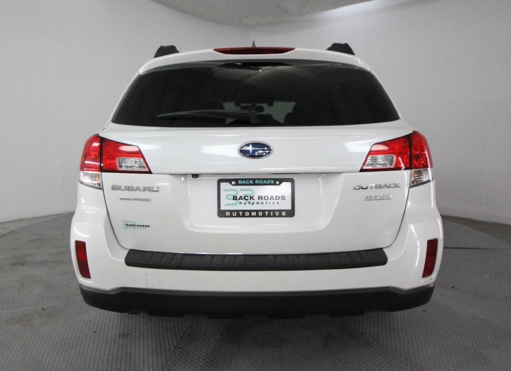 Subaru Outback 4dr Wgn H4 Auto 2.5i Limited 2014