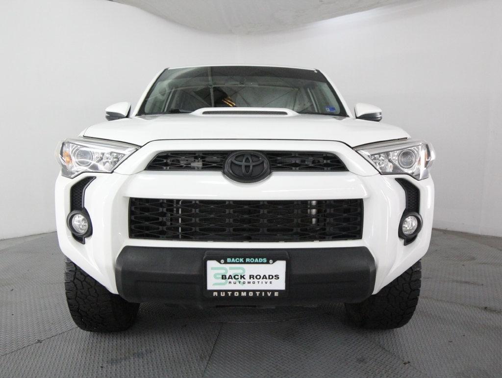 Toyota 4Runner TRD Off Road Premium 4WD (Natl) 2019