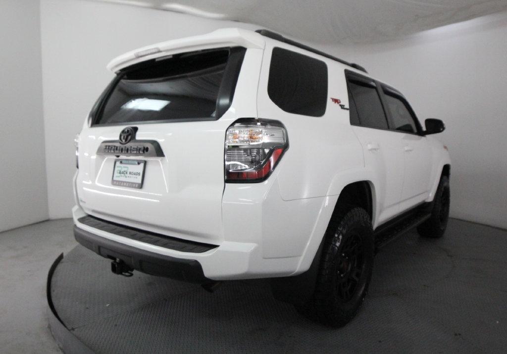 Toyota 4Runner TRD Off Road Premium 4WD (Natl) 2019