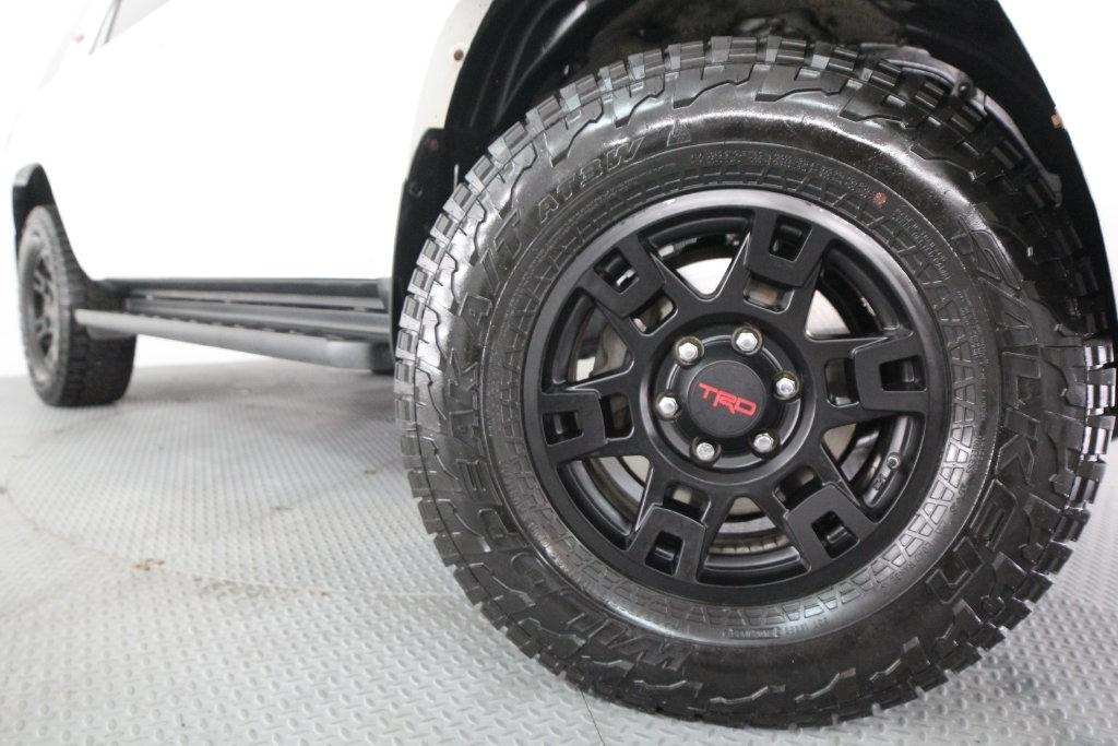 Toyota 4Runner TRD Off Road Premium 4WD (Natl) 2019