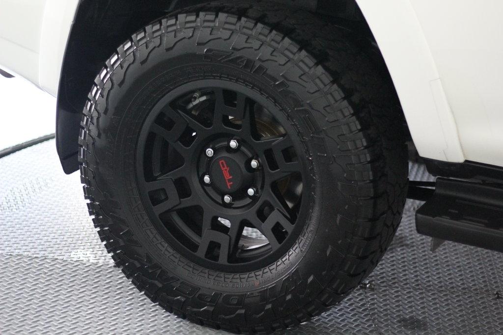 Toyota 4Runner TRD Off Road Premium 4WD (Natl) 2019