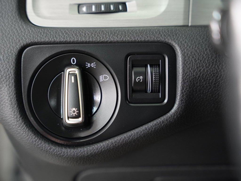 Volkswagen Golf SportWagen 4dr DSG TDI S 2015