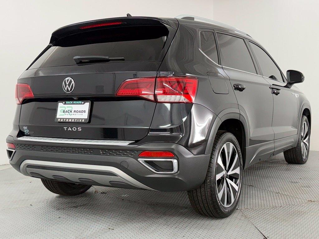 Volkswagen Taos SE FWD 2022