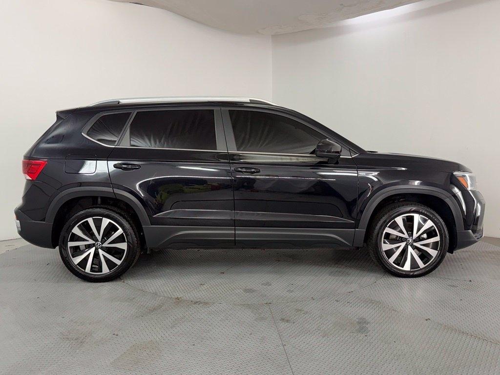 Volkswagen Taos SE FWD 2022