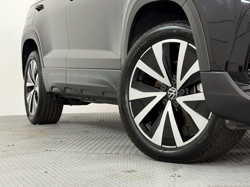 Volkswagen Taos SE FWD 2022
