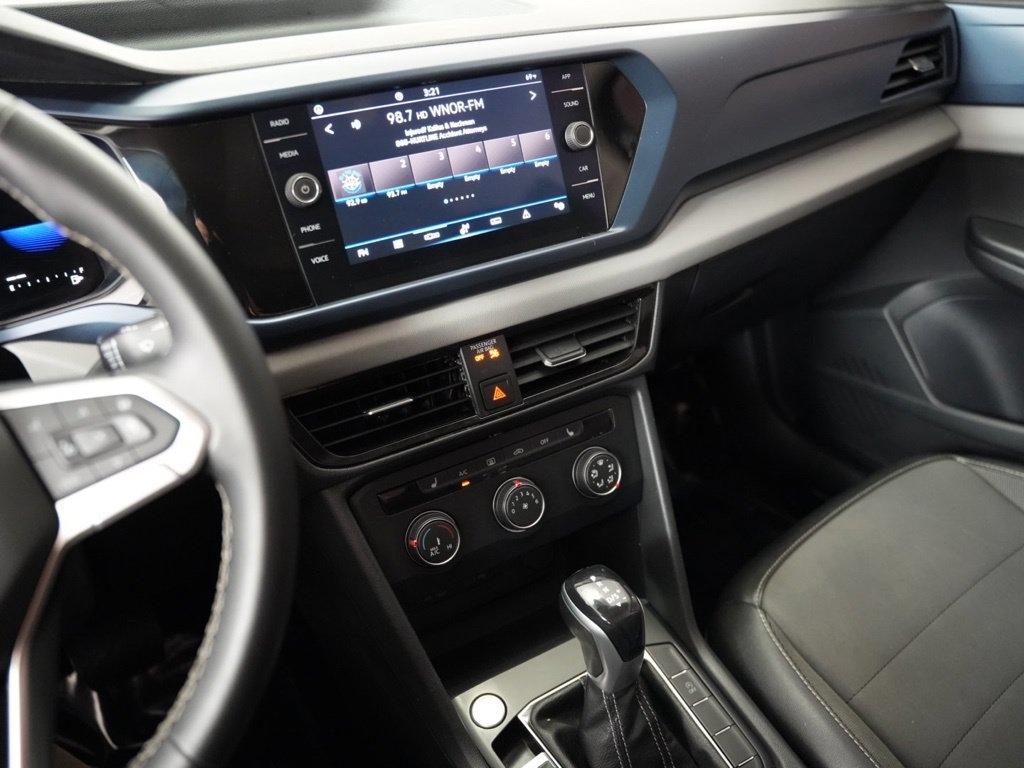 Volkswagen Taos SE FWD 2022