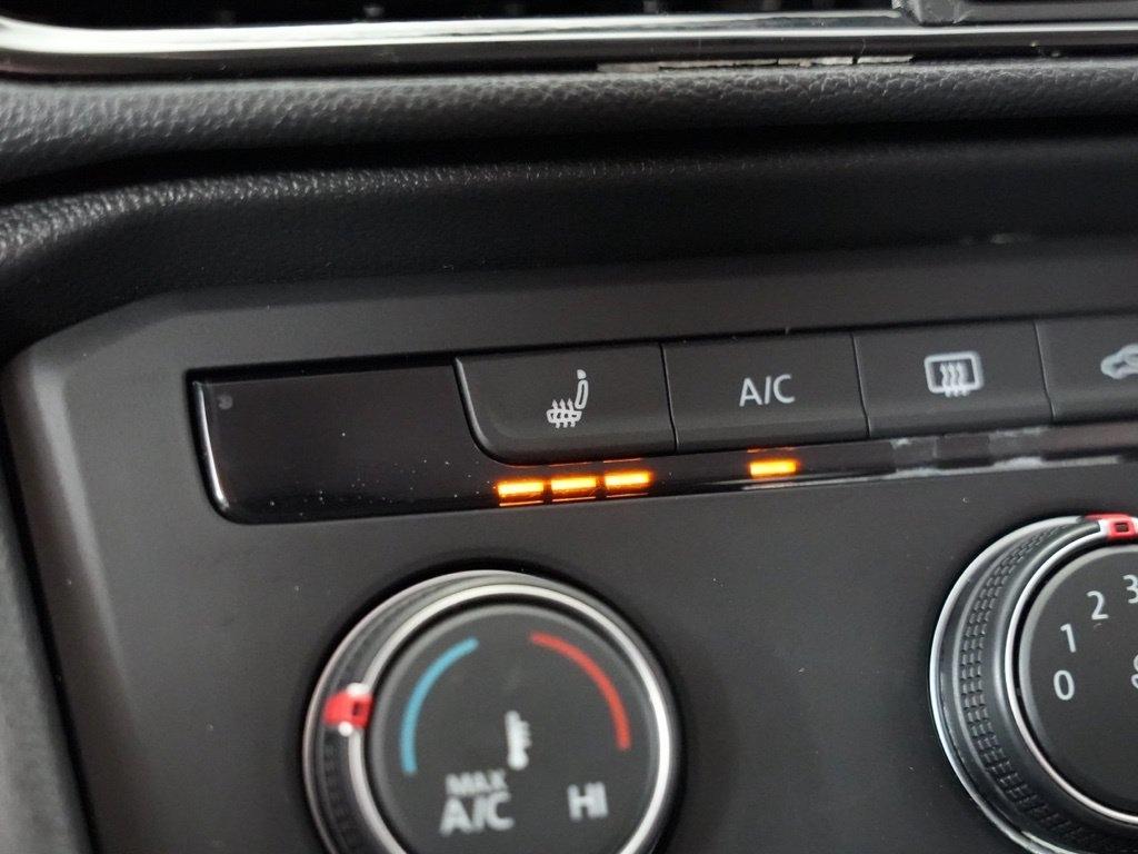 Volkswagen Taos SE FWD 2022