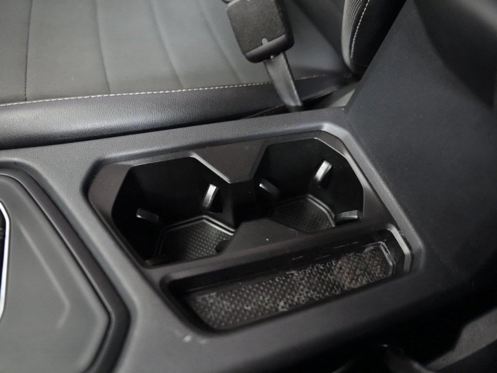 Volkswagen Taos SE FWD 2022