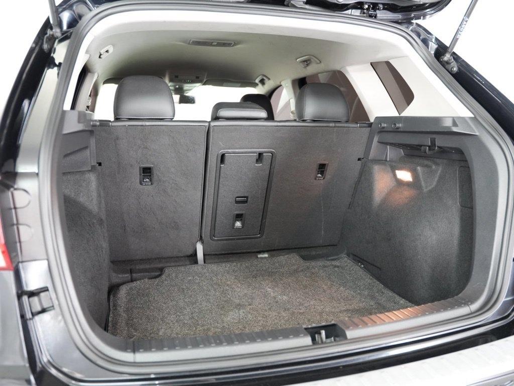 Volkswagen Taos SE FWD 2022